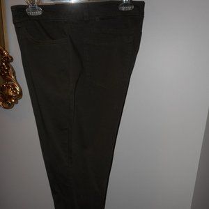 NEW Green (jean style) Pants by G.H. Bass Company